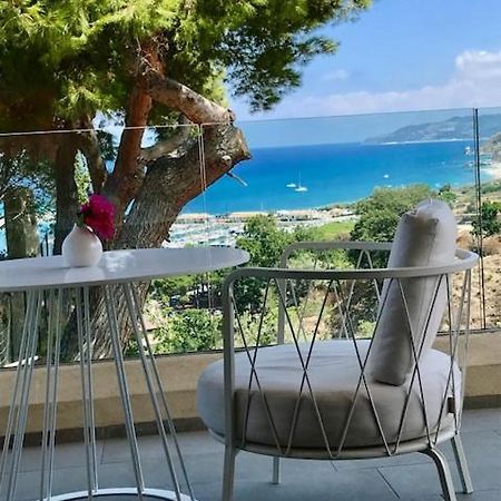S'O Suites Tropea Buitenkant foto
